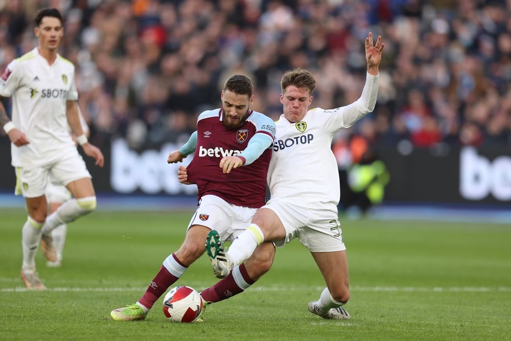 Nhận định soi kèo Leeds United vs West Ham United lúc 02h00 ngày 25/10/2025 nhan-dinh-soi-keo-leeds-united-vs-west-ham-united-luc-02h00-ngay-25-10-2025-1